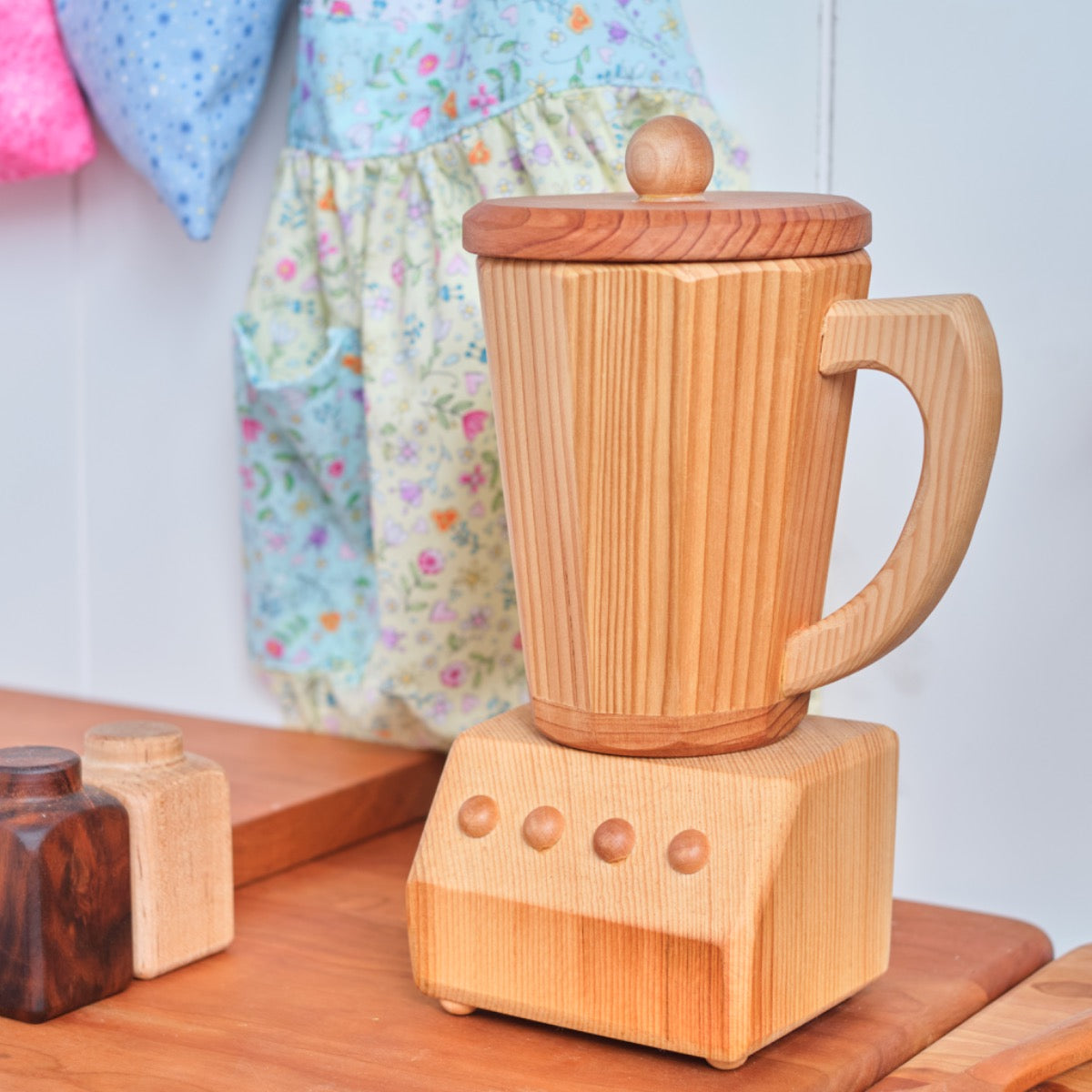Wooden Play Blender Camden Rose Inc. / Palumba Wooden Play Blender Camden Rose Inc. / Palumba