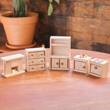 Maple Wood Dollhouse Furniture - Set of 5 Pieces - Sized for dolls around 6" tall