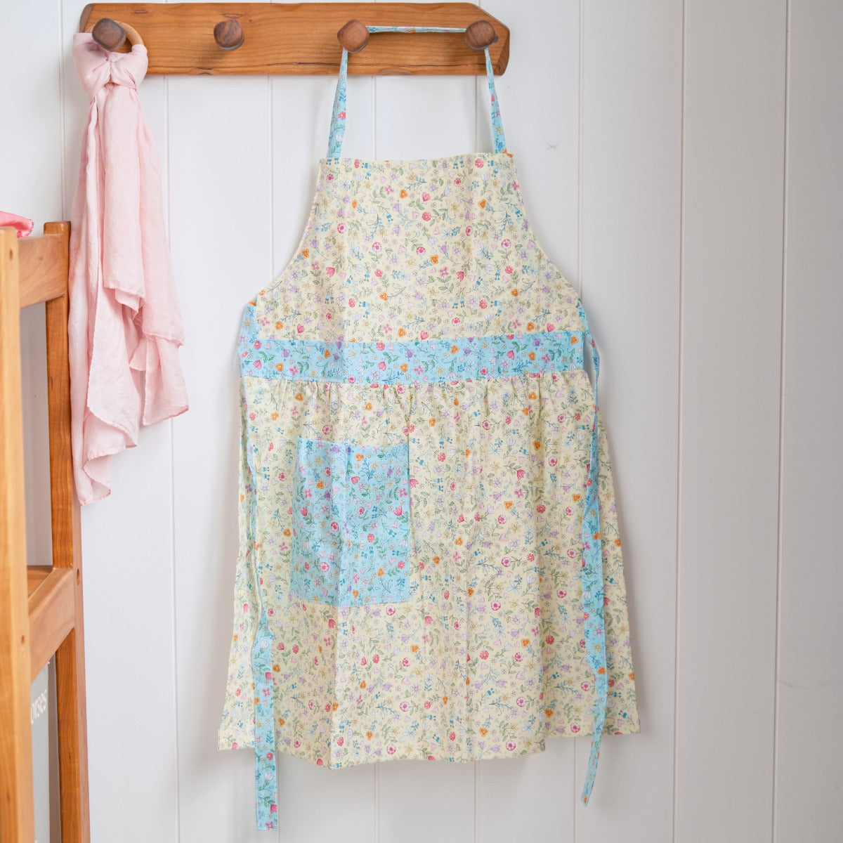 Child's Print Apron